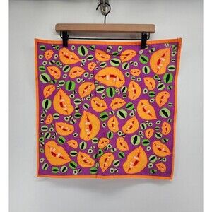 LUSH Fangs Halloween Neon Knot Wrap New‎